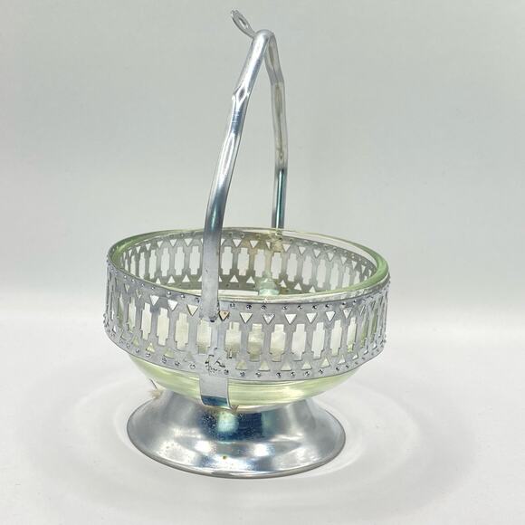 Vintage Trillium and Crystal‎ Jam Dish with Spoon Holder Non-Tarnishing - Picture 2 of 10